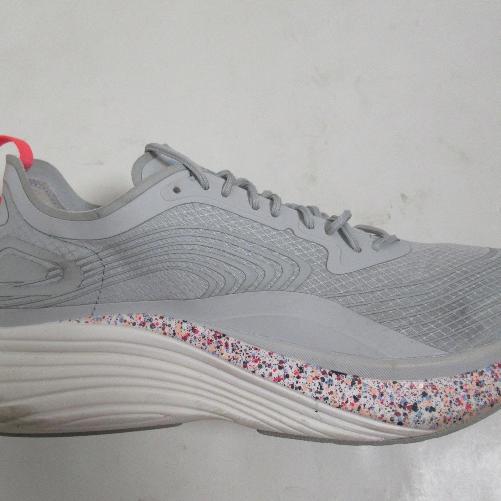 APL Men's Streamline Running Sneakers Light Gray Size 10 US / 9 UK / 43 EUR